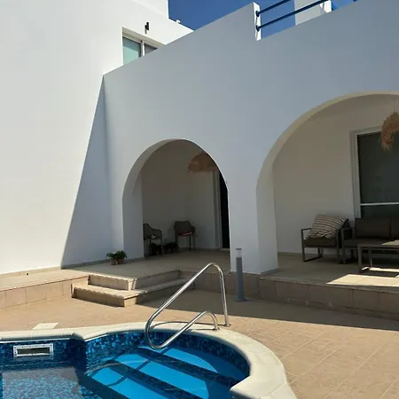 Latchi Riviera Thalassa * Neo Chorio