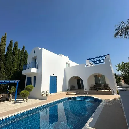 Latchi Riviera Thalassa *