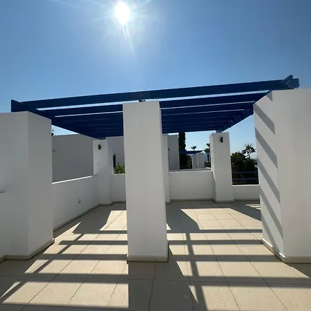 Vilă Latchi Riviera Thalassa Neo Chorio