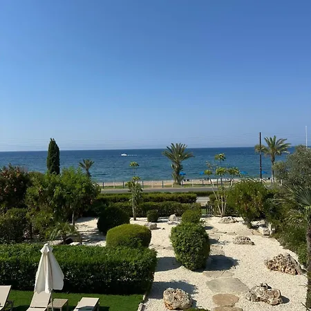 Latchi Riviera Thalassa Villa *